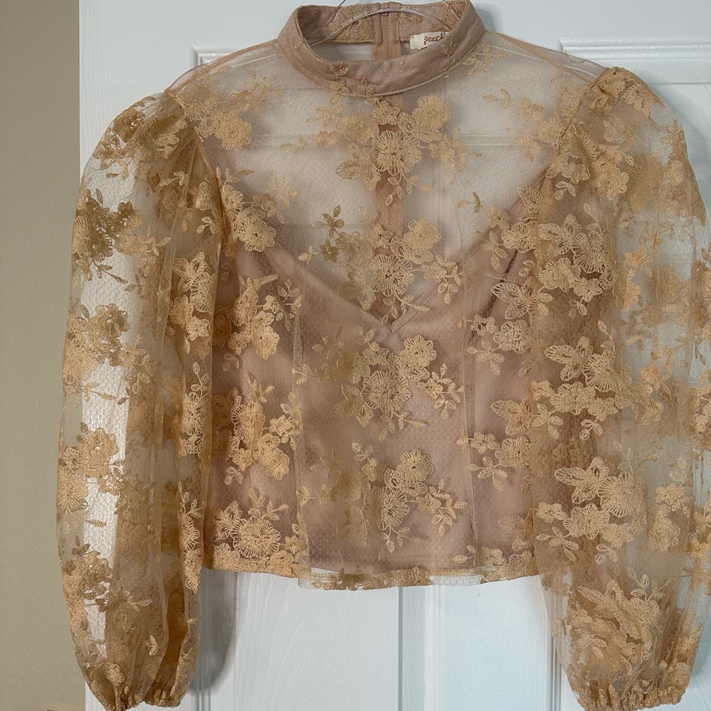 Lace flower shirt